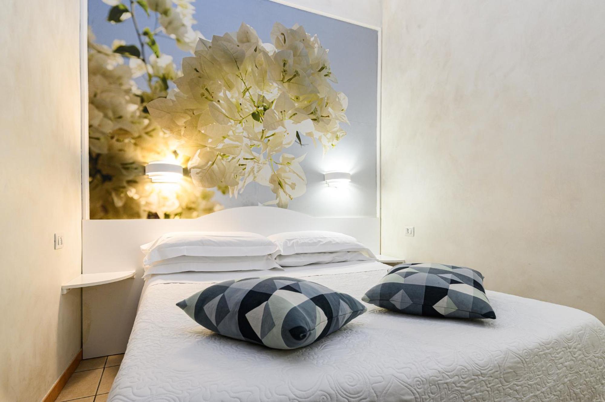 Apartment Julia Guesthouse Roma Eksteriør bilde