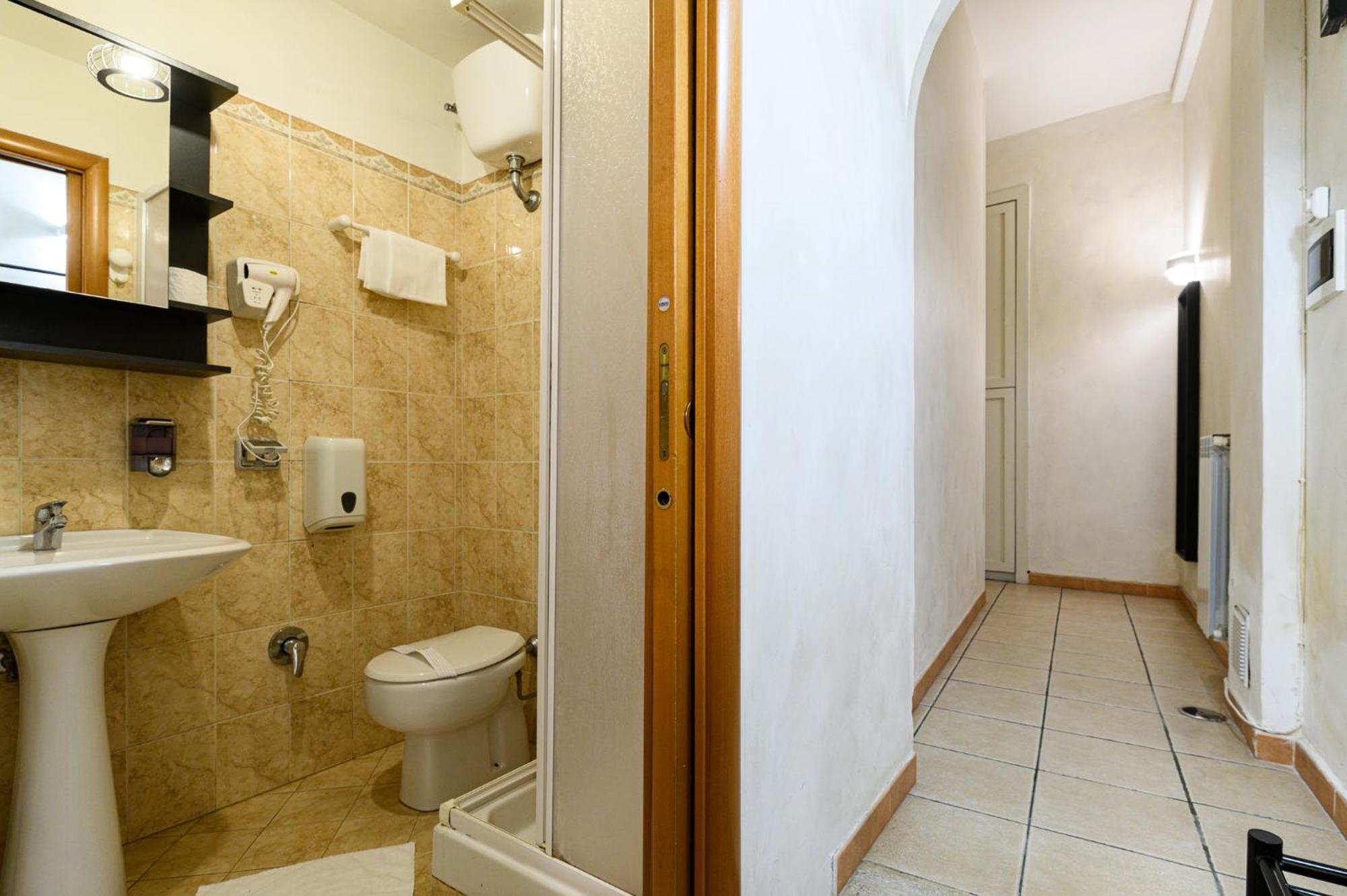 Apartment Julia Guesthouse Roma Eksteriør bilde